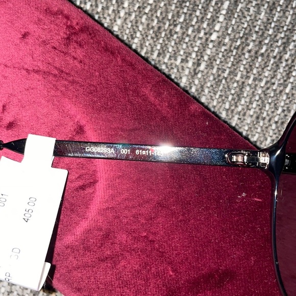 Gucci Men's GG0829SA, larger nose framed. Brand New tag on, case included. - Picture 9 of 10